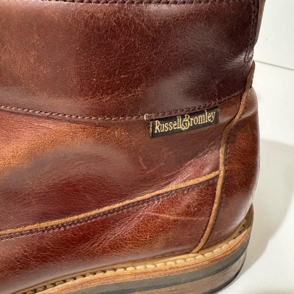 10 1/2 Russell & Bromley brown boots - Picture 3 of 4